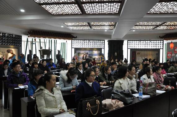 D:\EFCN 项目介绍 2015.09.25\大学WAT项目\2016年3月8日长春JOBFAIR\DSC_0199.jpg